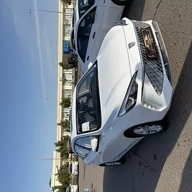 Roewe i5 2025