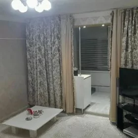 30 MKR 3 ETAZ 1 KOM