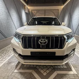 Toyota Land Cruiser Prado 2022