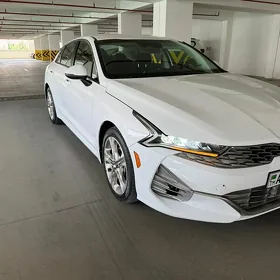 Kia K5 2021