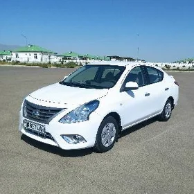 Nissan Sunny 2020