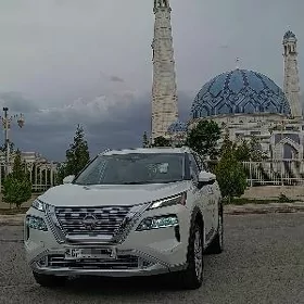 Nissan Rogue 2023