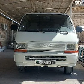 Toyota Hiace 1991