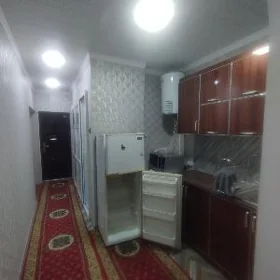 ARENDA 30MKR 2KOMNAT 1ETAZ