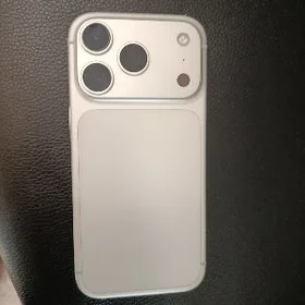 IPHONE 17 PRO