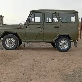 UAZ 469 2003