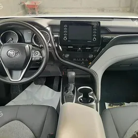 Toyota Camry 2023