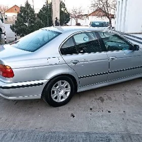 BMW E39 1996