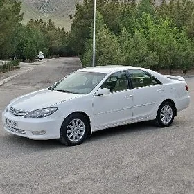 Toyota Camry 2005
