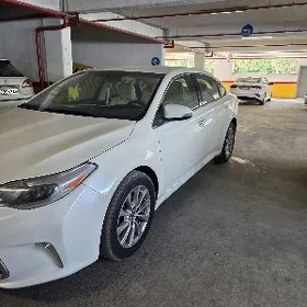 Toyota Avalon 2016