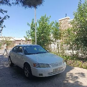 Toyota Camry 1998