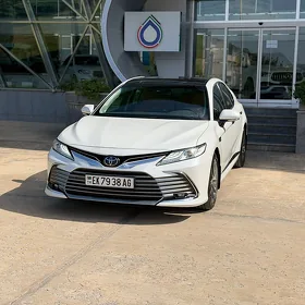 Toyota Camry 2022