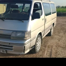 Toyota Hiace 1990