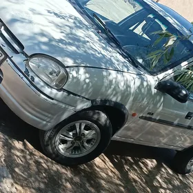 Opel Vita 1998