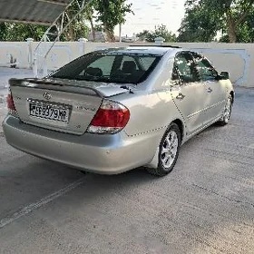 Toyota Camry 2005