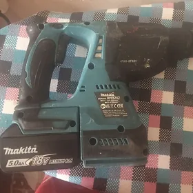 Перфоратор Makita