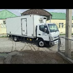 Mitsubishi Canter 2020