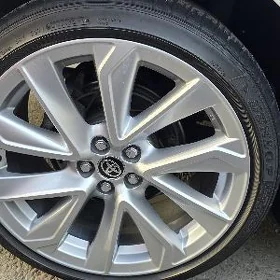 teker pakrisga 225/40/18