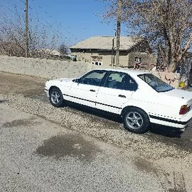 BMW 525 1992