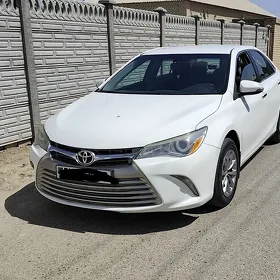 Toyota Camry 2016