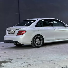 Mercedes Diska 18