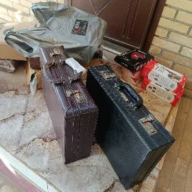 кожаный дипломат