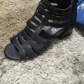Босаножки