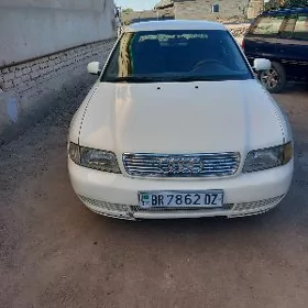 Audi A4 1999