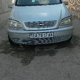Opel Zafira 2003