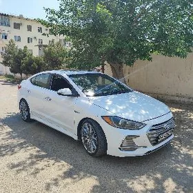 Hyundai Elantra 2018