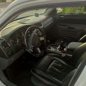 Chrysler 300 2005