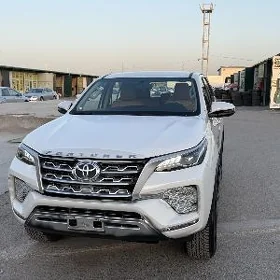 Toyota Fortuner 2026