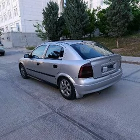 Opel Astra 1998