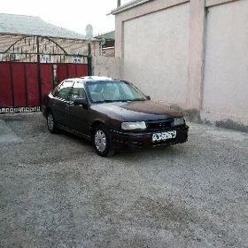 Opel Vectra 1992