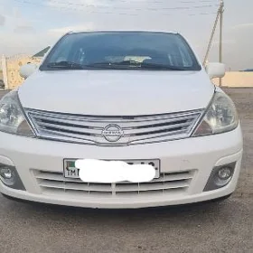 Nissan Versa 2010