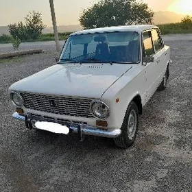 Lada 2104 1980