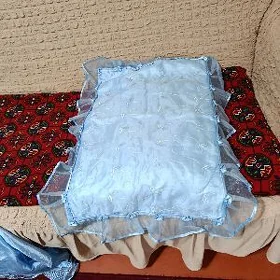 pokryval yatak ustu