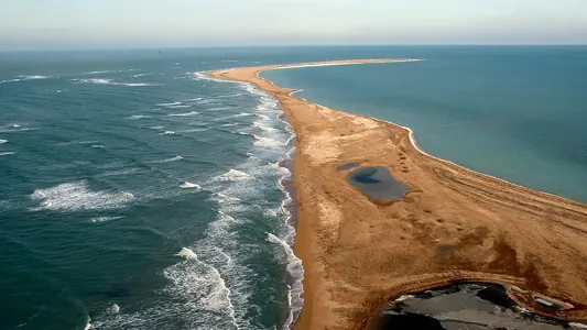 В Каспийское море за 2,5 года направили более 35 млрд кубометров воды