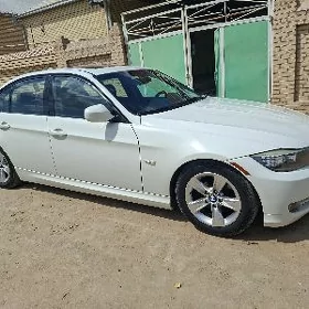 BMW 3 Series 2011