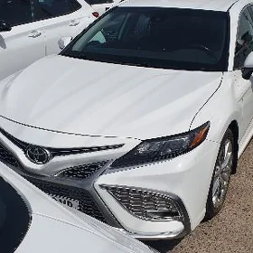 Toyota Camry 2023