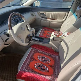 Toyota Avalon 2003