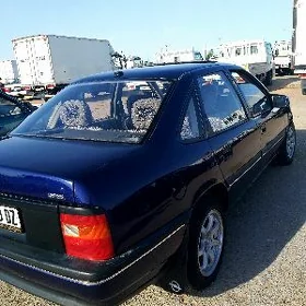 Opel Vectra 1991