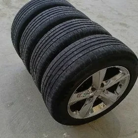 225/60/18 hrom 2023ý