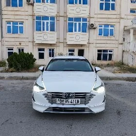 Hyundai Sonata 2021