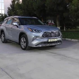 Toyota Highlander 2020