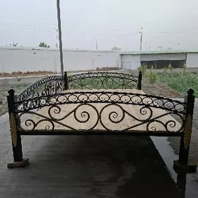 tapçan