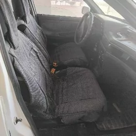 Daewoo Nexia 1995
