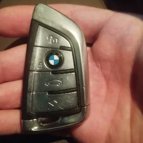 pult bmw