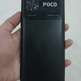 Poco C40