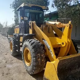 XCMG LW300F 2013
